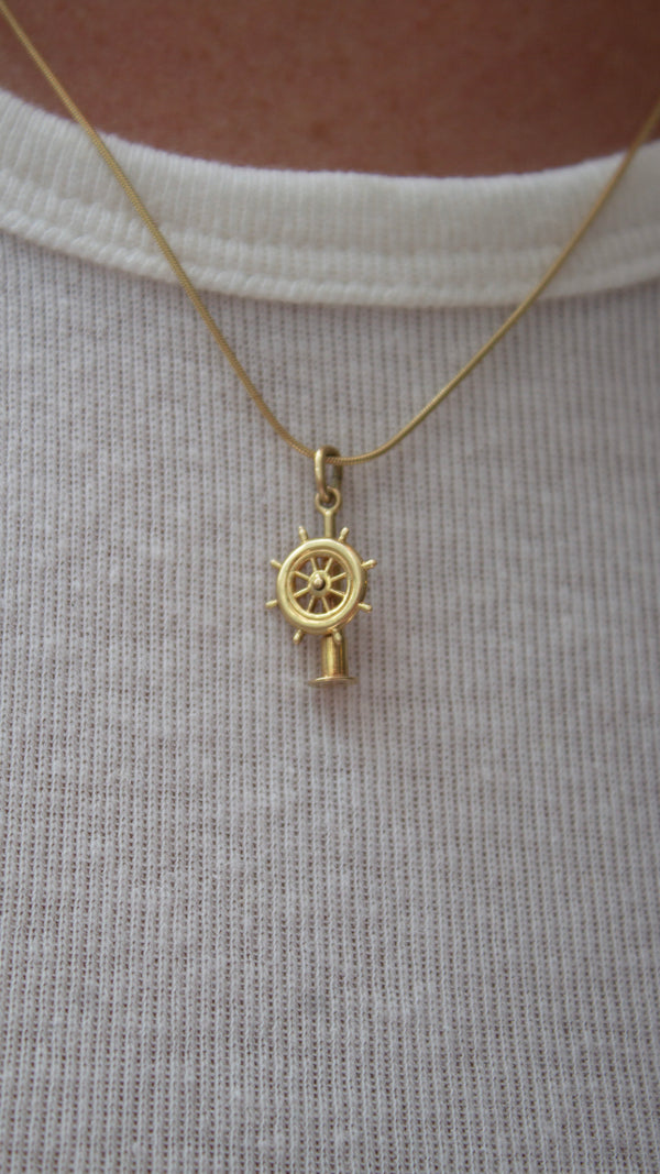 14K Articulated Captain’s Wheel Charm
