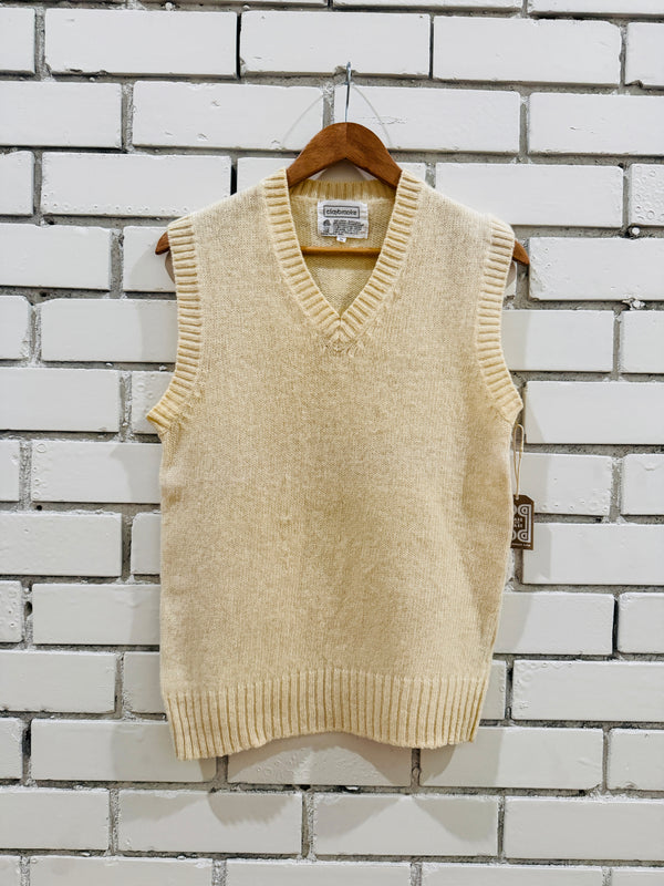 80s Minimalist Sweater Vest